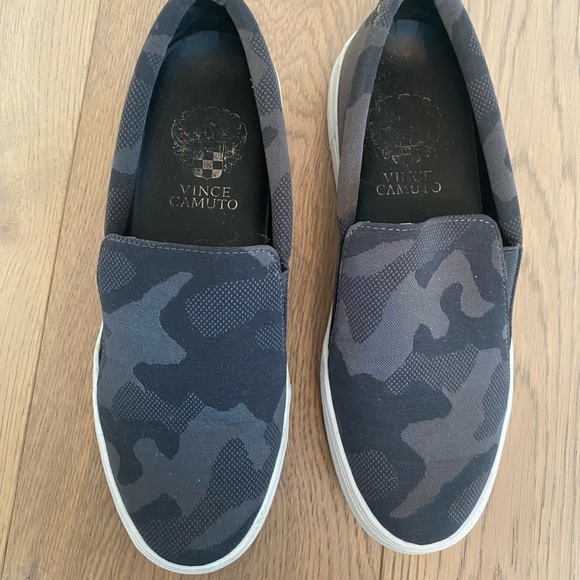 Vince Camuto Slip On Sneakers size 6 (36 1/2) - Picture 3 of 9